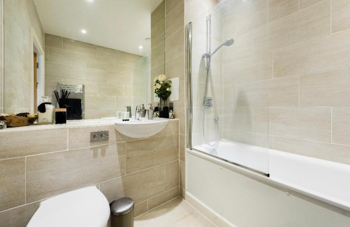 Lovely 2 Bed Apartment 15Mins From Bond St London Exterior photo